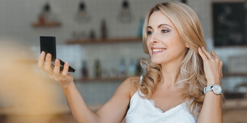 What To Expect at Your First Semi-Permanent Makeup Clinic Visit